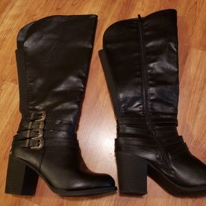 Torrid boots